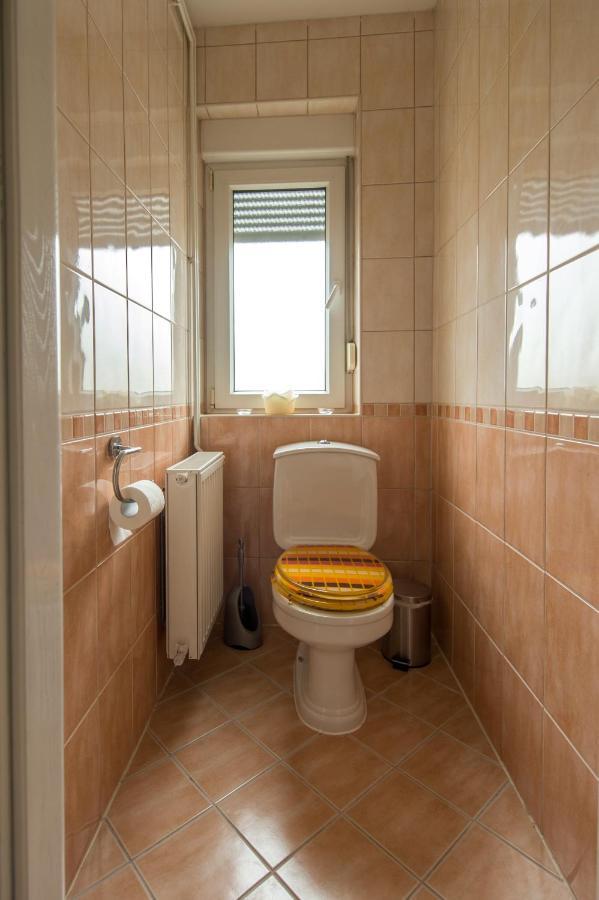 Apartman Pannonica Pin 0-24H Slavonski Brod Exteriör bild